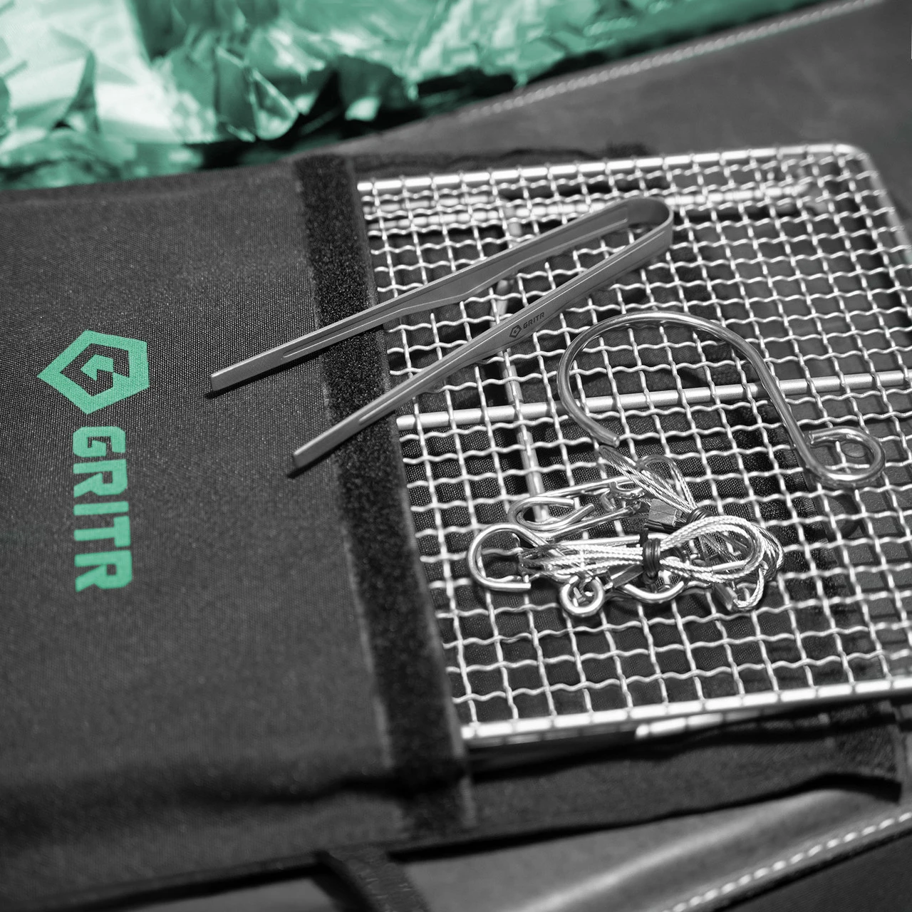 GRITR Titanium Grill Mesh With Protective Case, Titanium Tongs, Hanging Hooks - Image 6