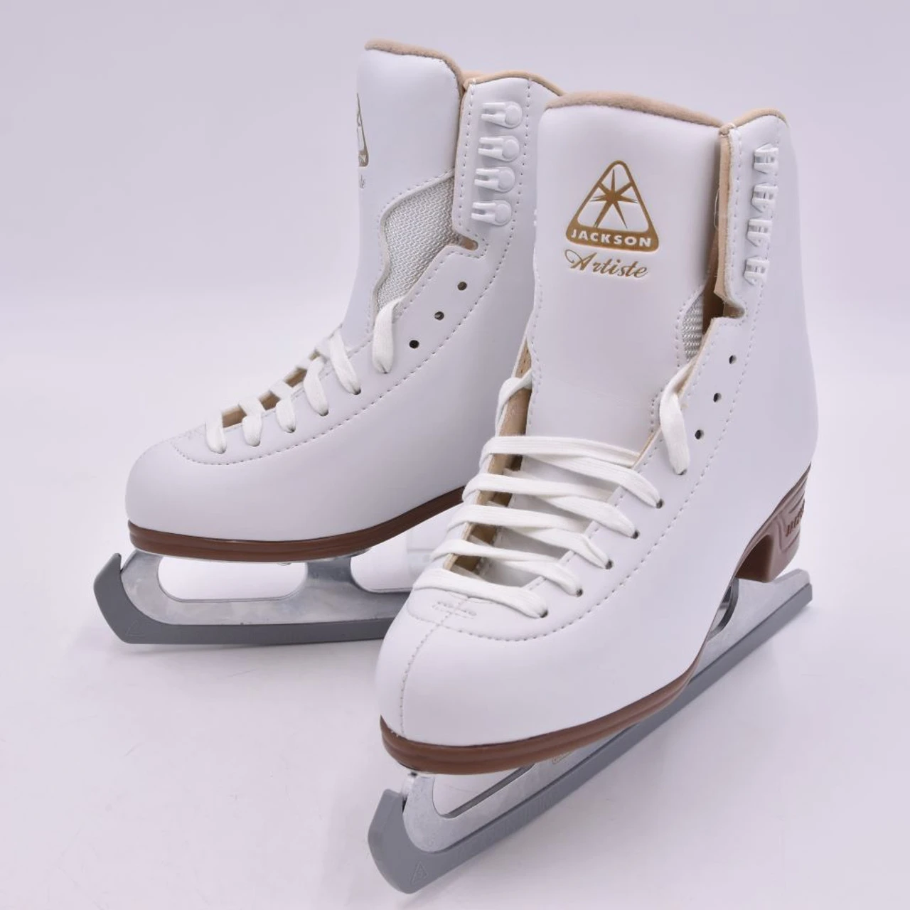 Open Box (Great Condition, Limited Use): JACKSON ULTIMA JS1790 Artiste Women, Color: B, Size: 5 (JS1790-B-050)